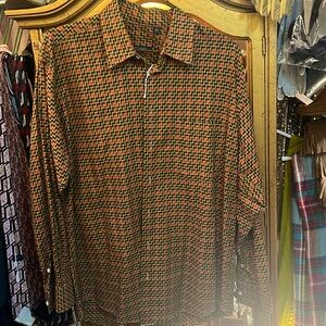 Men’s Lg Burberry Shirt Red-Black pattern on Brown